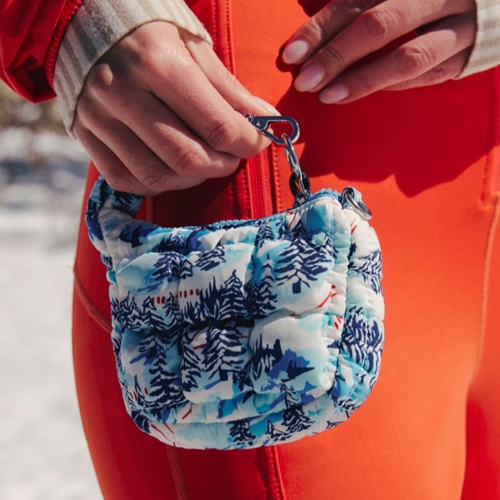 Free People Printed Micro Pouch - NWT - Picture 2 of 9
